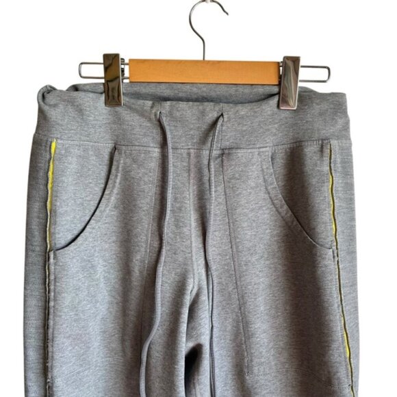 Lululemon Men’s Sweatpants Size Small Grey - Picture 2 of 11